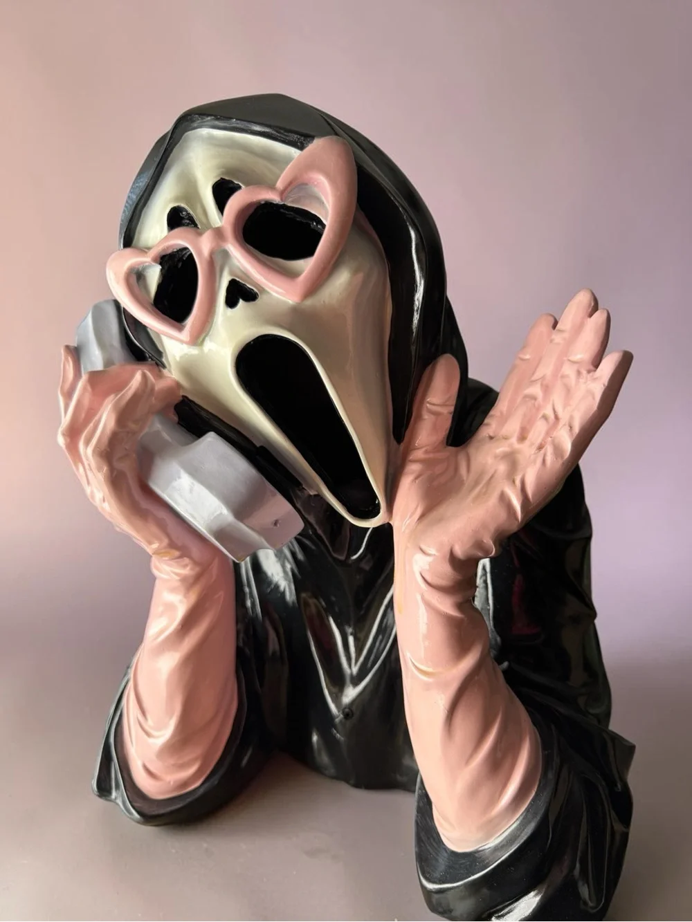Stylish Pink & Black Decorative Scream Figure for Home Parties